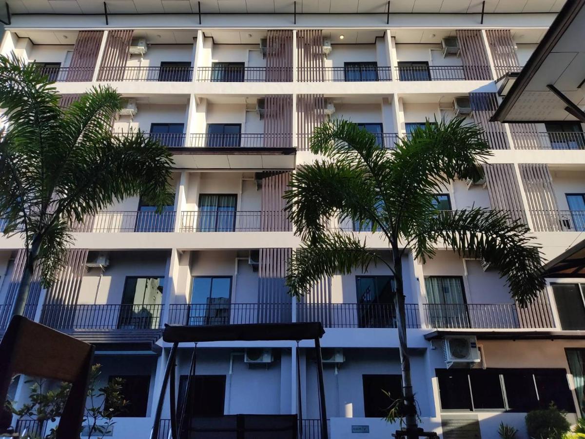 J.P.Grand Hotel Trat Exteriör bild