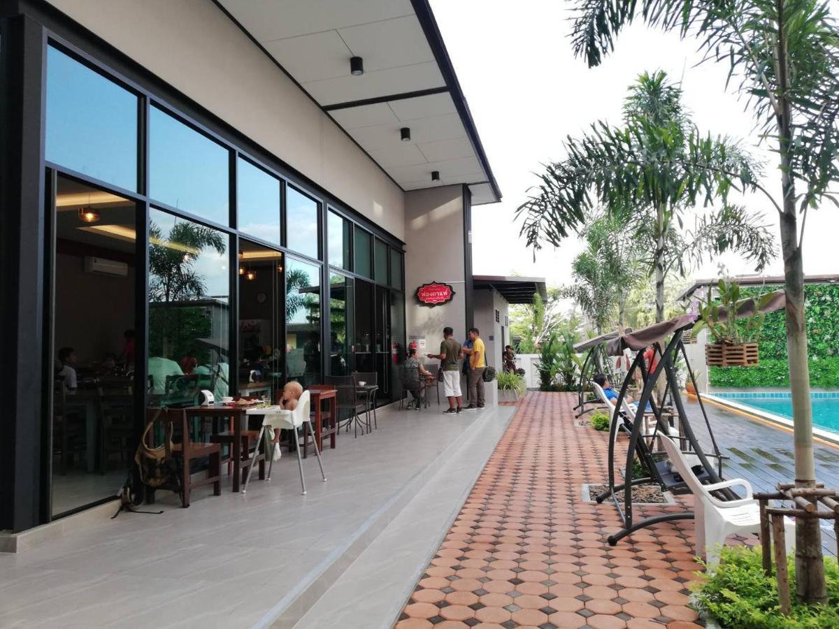 J.P.Grand Hotel Trat Exteriör bild