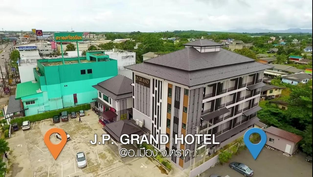J.P.Grand Hotel Trat Exteriör bild
